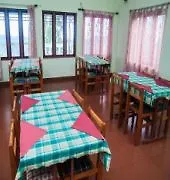 Hotel Green Jungle Holiday Resort Munnar